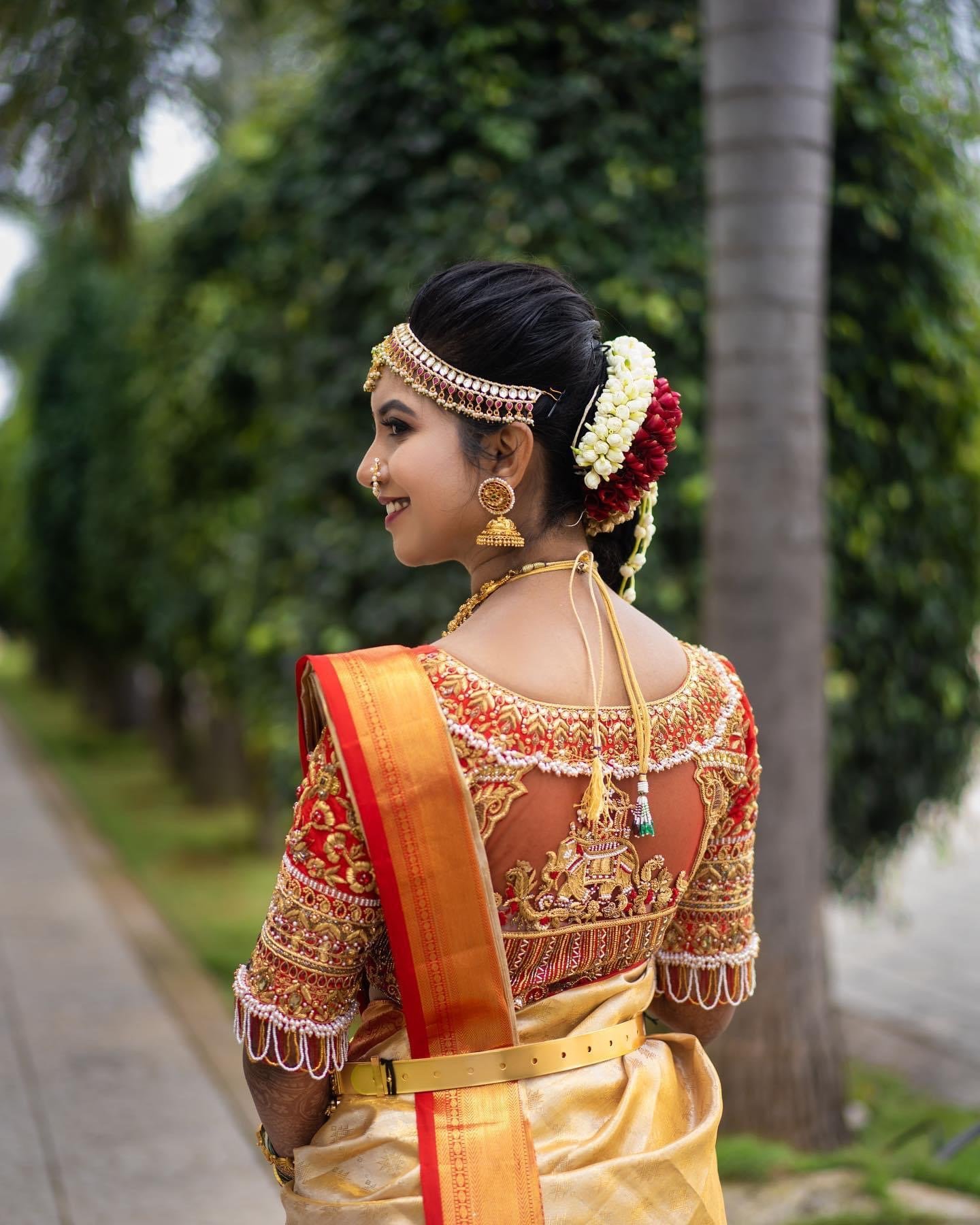 Maya Mantra - Beautiful Bride Priya on her Muhurtham day wearing a contrast  Emrald green Blouse 🤩👌🏻❤️ . . Blouse designs by @maya_mantra_designers .  .  #embroideryworkblouse#embroideryblouse#aariworkblouse#aariwork#maggamwork#stonework#kundanwork  ...